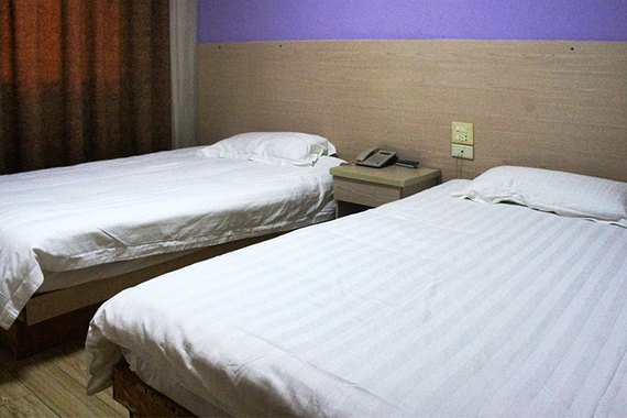 杭州雨金东家酒店(九堡店)(普通标准房)团购-杭