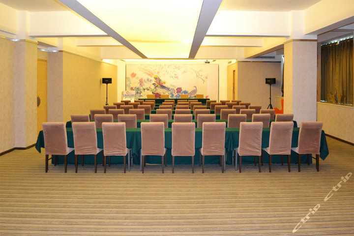 深圳圈子艺术酒店(诗-标准房)团购-深圳酒店团