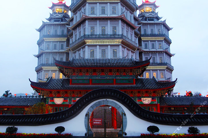 横店影城溜溜卡套餐鑫悦、华尔康居2店通用团