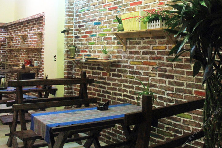 张家界悠然居客栈(华天-特色大床房)团购-张家