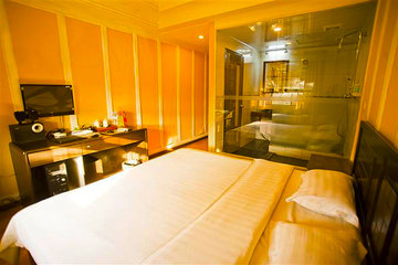 <b>【超值热卖 实惠入住】</b>尊享<b>济南金广琳宾馆电脑房</b>1晚＋免费宽带＋免费停车！宾馆地处火车站东边，邻近长途汽车总站、大观庙等地，位置优越，交通极为便利！宾馆周边餐饮、娱乐、休闲设施齐全！