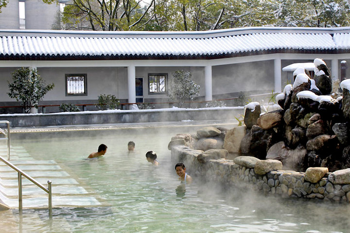 新安江玉温泉