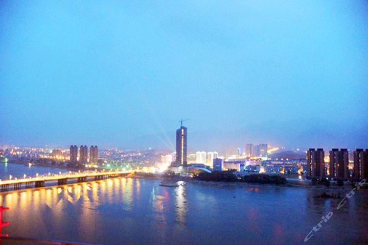 桐庐红楼国际饭店(江景房双标间-端午享)团购-