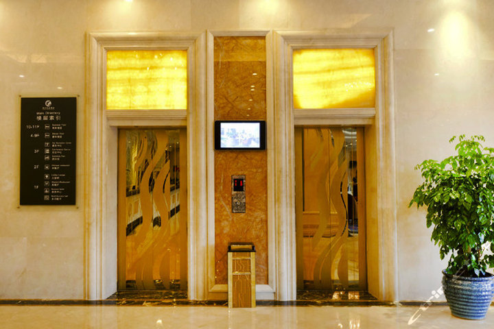 预   广州海力花园酒店—电梯间; 广州海力花园酒店豪华房; 海力花园