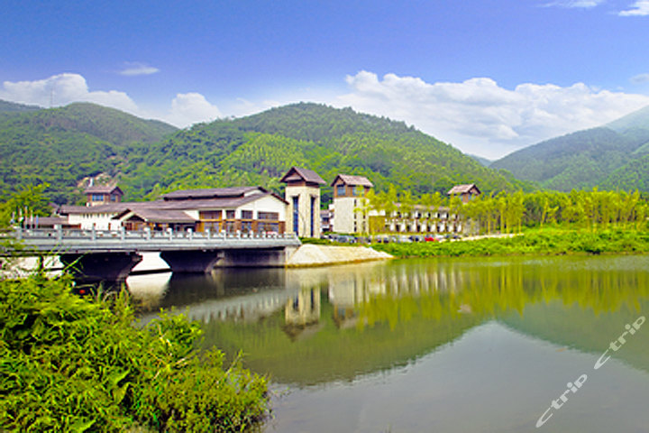 惠州怡情谷温泉酒店(山景房/水景房)