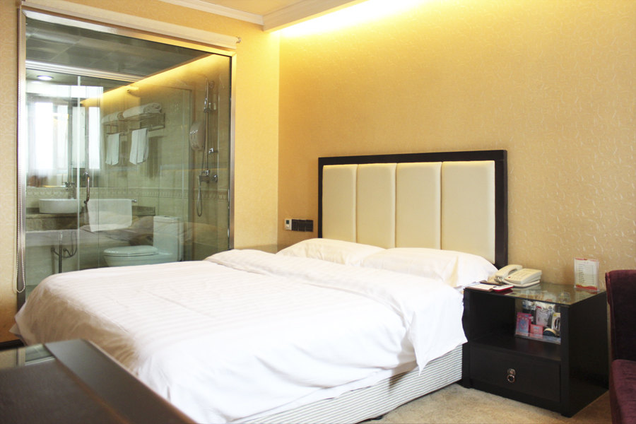 【携程攻略】贵阳贵州钟幺爷开心剧场团购,贵