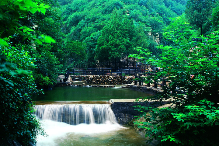 济南黄金谷山水画廊风景区