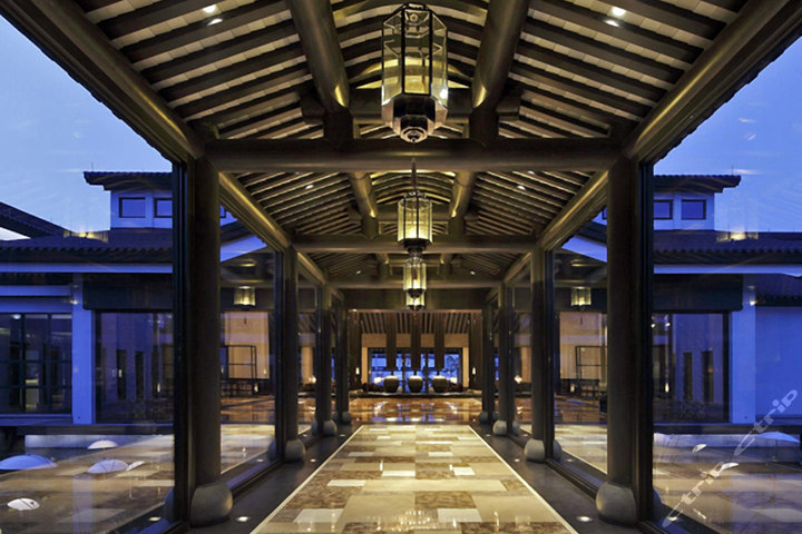 绍兴咸亨酒店(豪华标准房)团购-原价0元-团购仅售550元,绍兴酒店团购【携程团购】