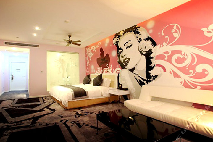 南京大观视界酒店(流金情侣套房)团购-南京酒店