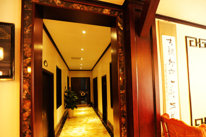 保定团购 青羊团购 酒店团购 三星/舒适团购 成都一品三国文化酒店