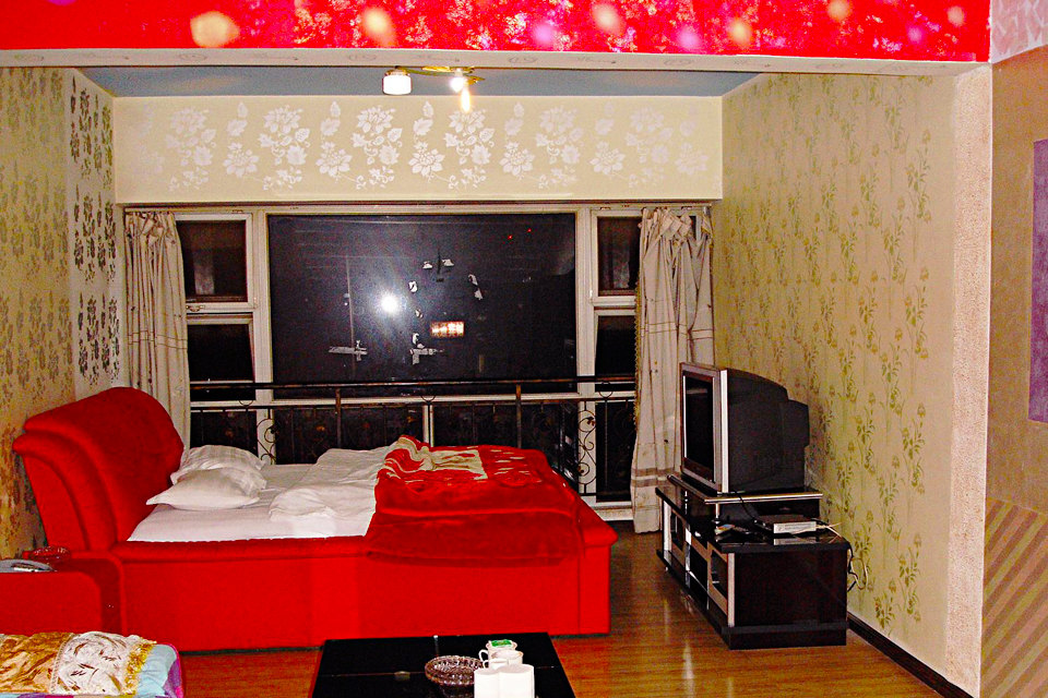 【官渡区】尊享昆明鑫元酒店豪华大床房\/豪华