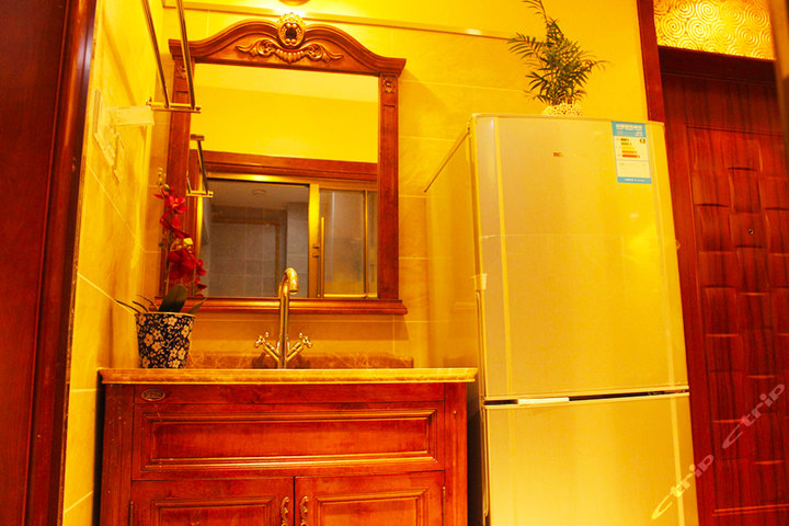 成都凯撒酒店公寓(浪漫大床房)团购-酒店团购