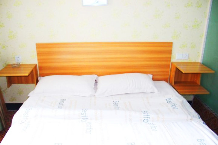 尊享武汉领秀城商务酒店公寓时尚情侣大床房1