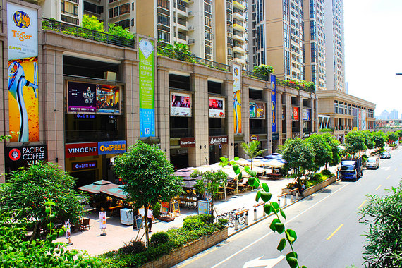 盛路步行街】尊享她他会酒店公寓(广州汇峰店