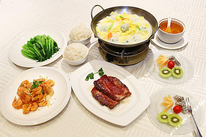 上海万和亚隆国际酒店-商务家庭房 套餐