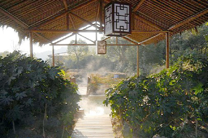 和县香泉温泉度假村(温泉门票)