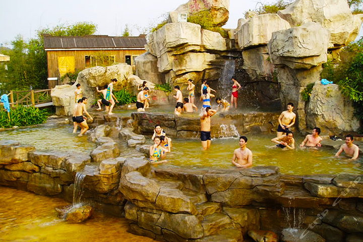 韶关曹溪温泉(标准房+温泉+丹霞山门票)团购-韶关酒店团购-【携程团购】