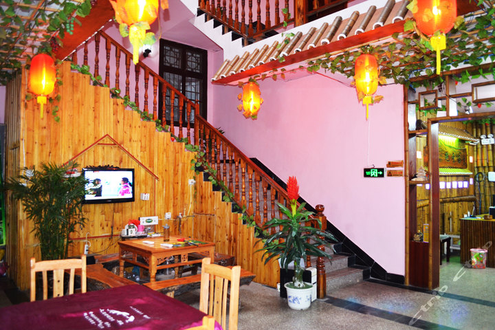 凤凰嘉熙客栈(大床间)团购-凤凰酒店团购-【携程团购】