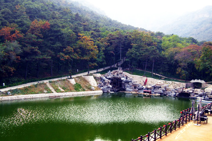 金潮玉玛丫髻山森林酒店(豪华标准间)