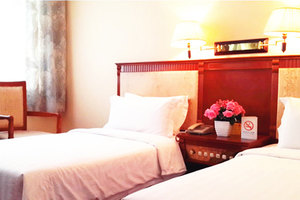 【中英街】尊享深圳新海山宾馆豪华房1晚!酒店