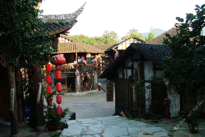 北川卧龙绵阳居(团购标间+团购别墅)温泉-药浴大道永州别墅区的图片
