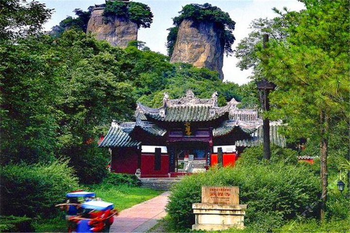 窦团山景区