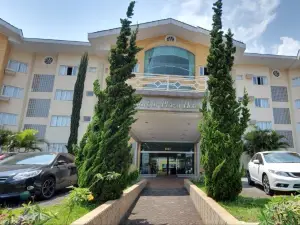 Barbur Plaza Hotel