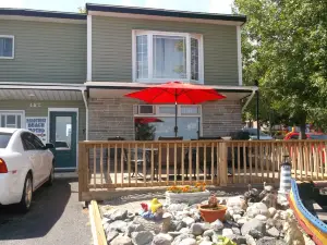 Haileybury Beach Motel