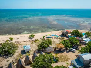 Buen Hombre Kite School with Accommodations