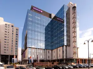 Premier Inn Cardiff City Centre (Queen Street)