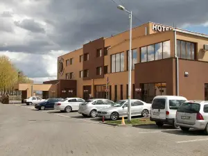 Hotel Hanul de la Rascruce