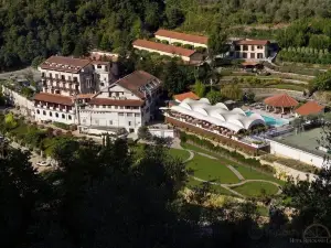 Hotel Lago Bin