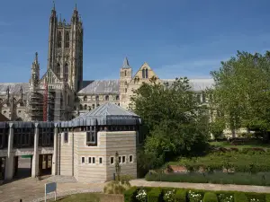 Canterbury Cathedral Lodge