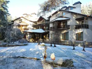 Tirs Hotel