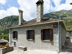 Villa Paroraia
