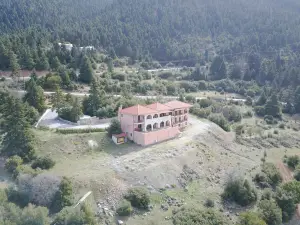 Vytina Mountain View Hotel
