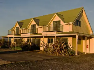 Haast Beach Motel