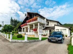 House Zupan