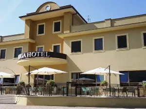 Giga Hotel