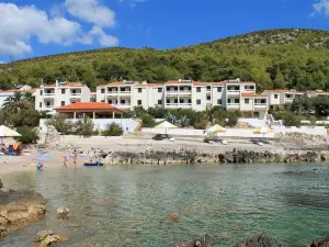 Hotel Priscapac Resort & Apartments