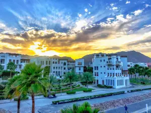 Le Sifah Resort Apartments