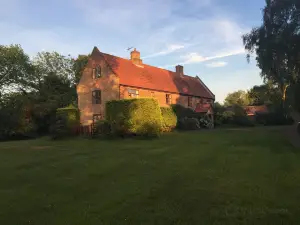 ไอวี่ เฮาส์ คันทรี โฮเต็ล