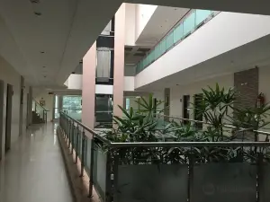 Saffron Hotel