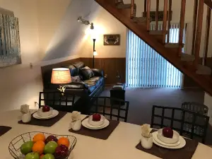 Norfork Lake Ozark Mountain Lodge