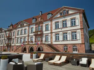 Hôtel Val-Vignes Colmar Haut-Koenigsbourg, the Originals Relais