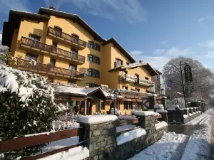 Paradise Hotel & Wellness