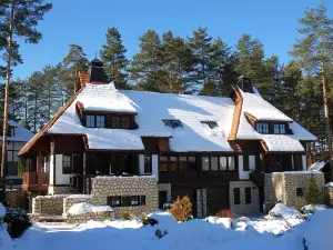 Kraljevi Konaci Zlatibor