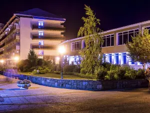 Azimut Hotel Prometey Nebug Tuapse