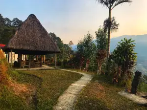 Hiwang Native House Inn & Viewdeck