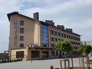 Nesvizh Hotel
